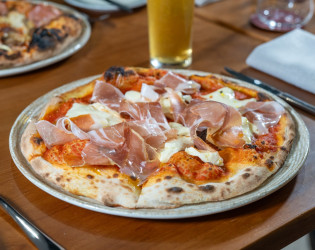 Pizzeria Sisily Bar And Dining