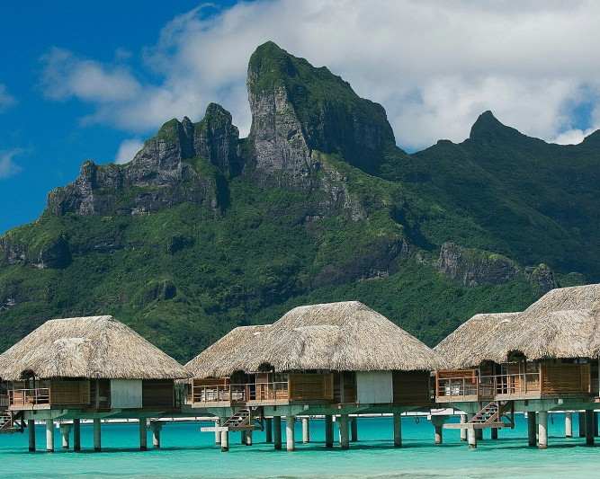 Four Seasons Resort Bora Bora