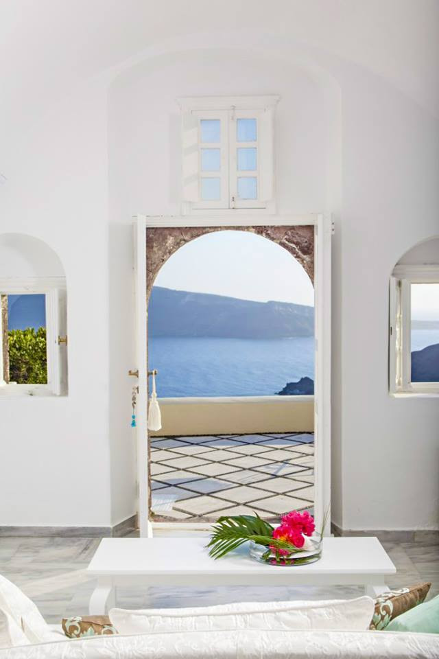 Canaves Oia Suites