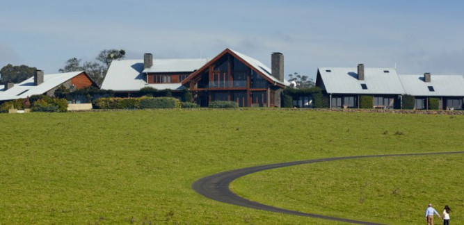 Spicers Peak Lodge