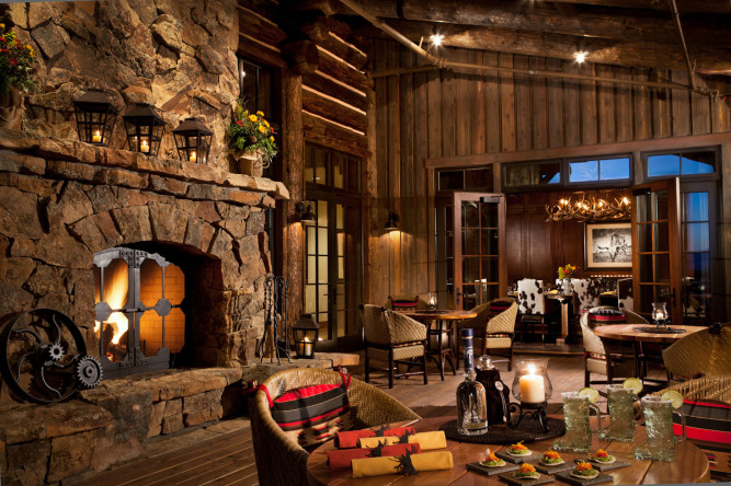 The Lodge & Spa at Brush Creek Ranch