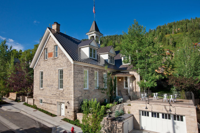 Washington School House