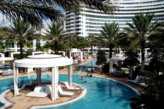 Fontainebleau Miami Beach