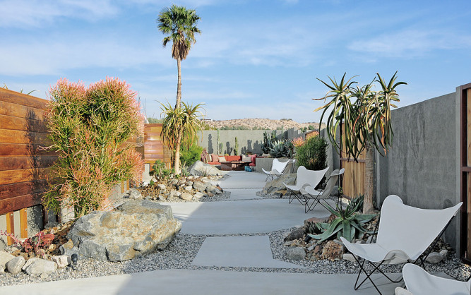 The Lautner Compound