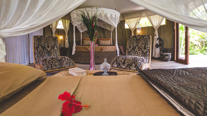 SANDAT GLAMPING TENTS