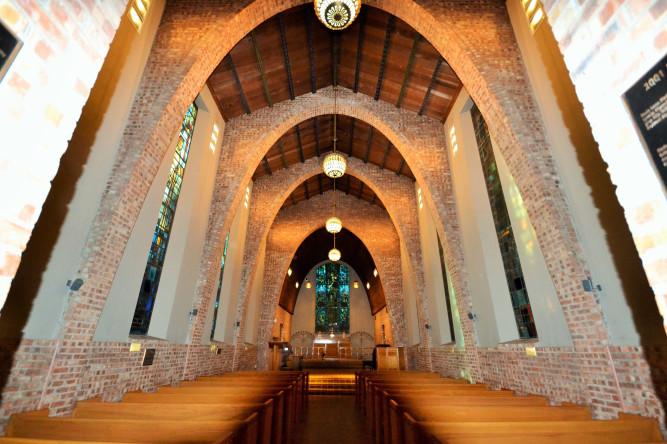 Little Chapel in-the-Woods