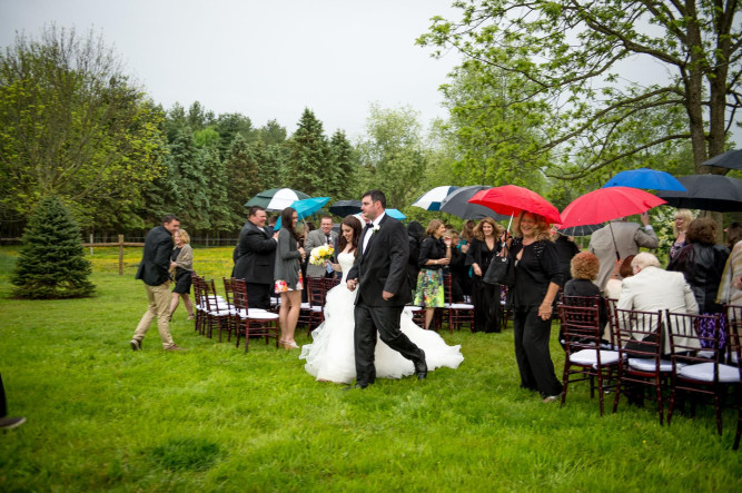 WoodsEdge Farm Weddings & Events