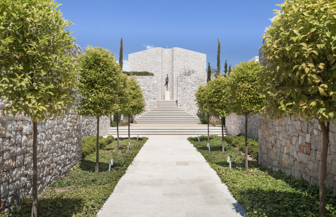 Amanzoe