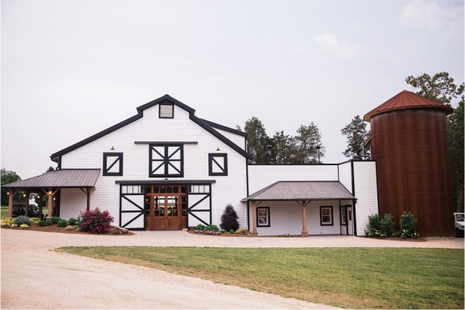 The Barns at Summerfield Farms