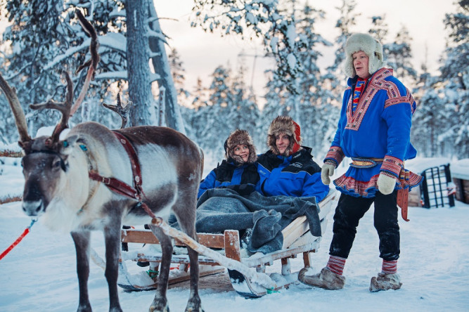 Kakslauttanen Arctic Resort