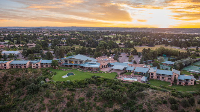 Garden of the Gods Resort and Club