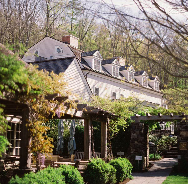 The Barn and Farmhouse at the Bedford Post Inn 