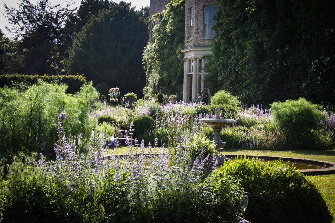 Narborough Hall Gardens