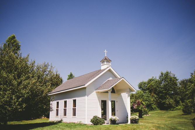 Apple Blossom Chapel & Gardens