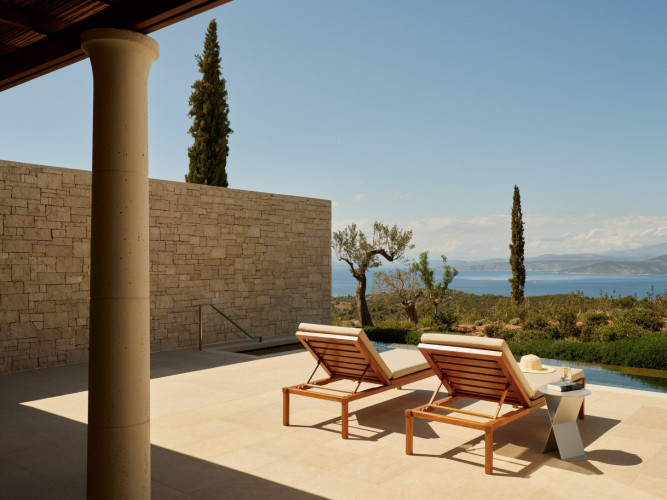 Amanzoe