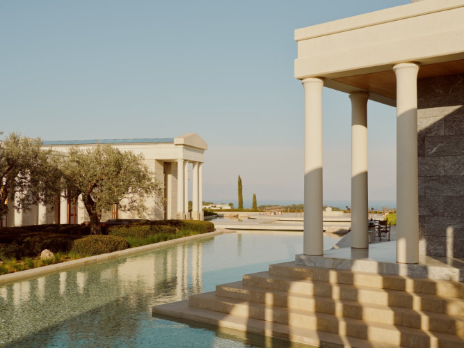 Amanzoe