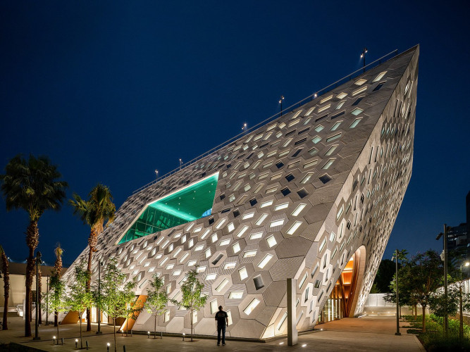 Audrey Irmas Pavilion