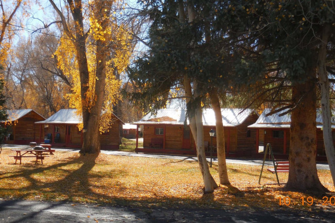 Elkhorn Lodge