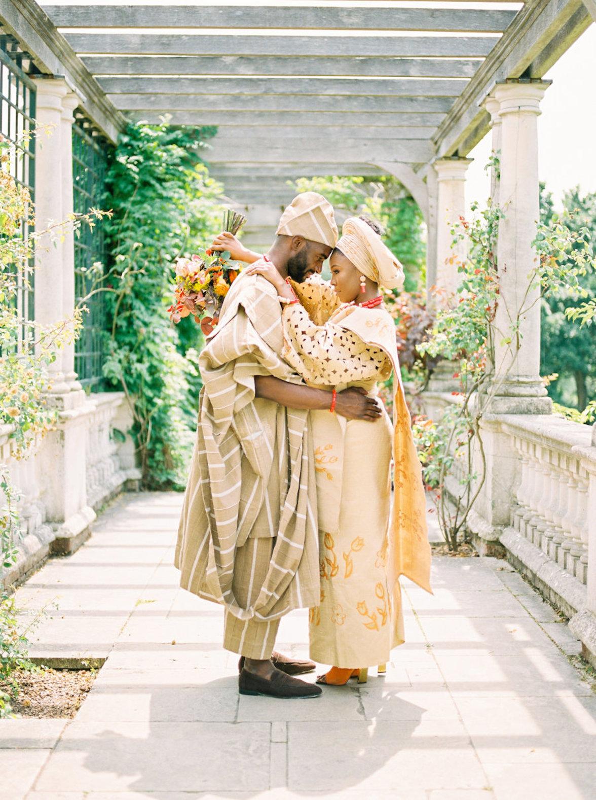 13 Beautiful Wedding Traditions From Around the World