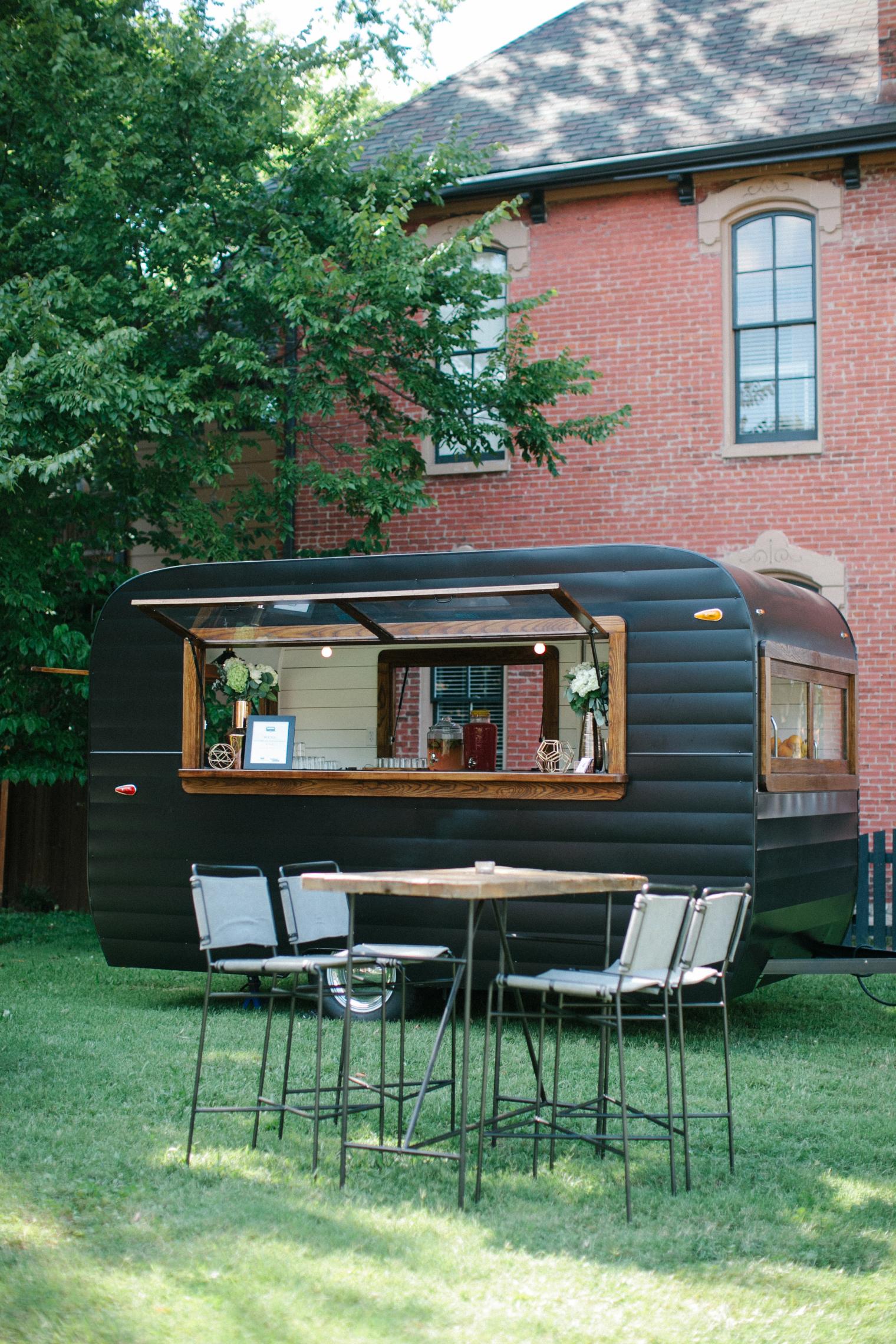 travel trailer with bar