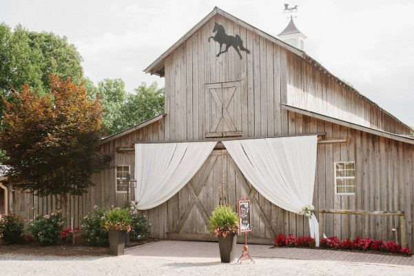 Castleton Farms | Loudon, Tennessee, United States - Venue Report